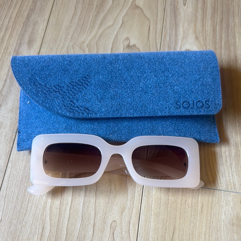 Sojos Sunglasses with Blue Case